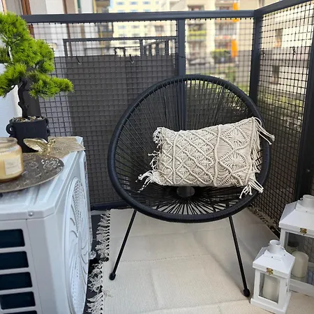 Modern Near To The Chopin's Airport Cybernetyki 2a Варшава