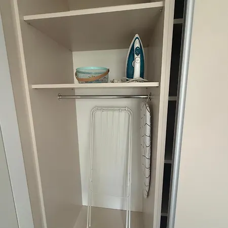 Modern Near To The Chopin's Airport Cybernetyki 2a Апартаменты