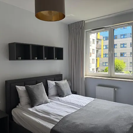 Modern Near To The Chopin's Airport Cybernetyki 2a * Warschau