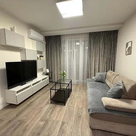 Modern Near To The Chopin's Airport Cybernetyki 2a * وارسو