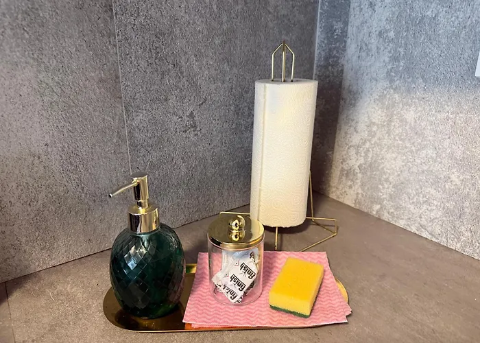 Modern Near To The Chopin's Airport Cybernetyki 2a