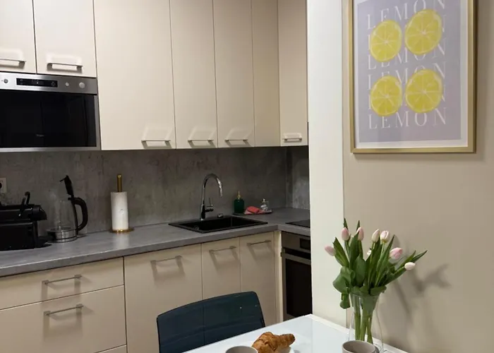 Apartamento Modern Near To The Chopin's Airport Cybernetyki 2a Varsóvia